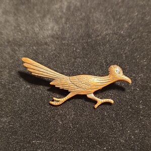 Copper Bronze Colored Road Runner Bird Brooch